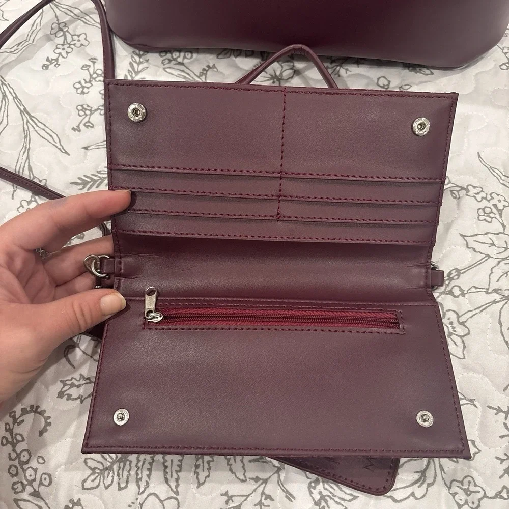 Mary Kay Backpack Purse Maroon Travel Tote W/ Zippered Pockets + Wallet